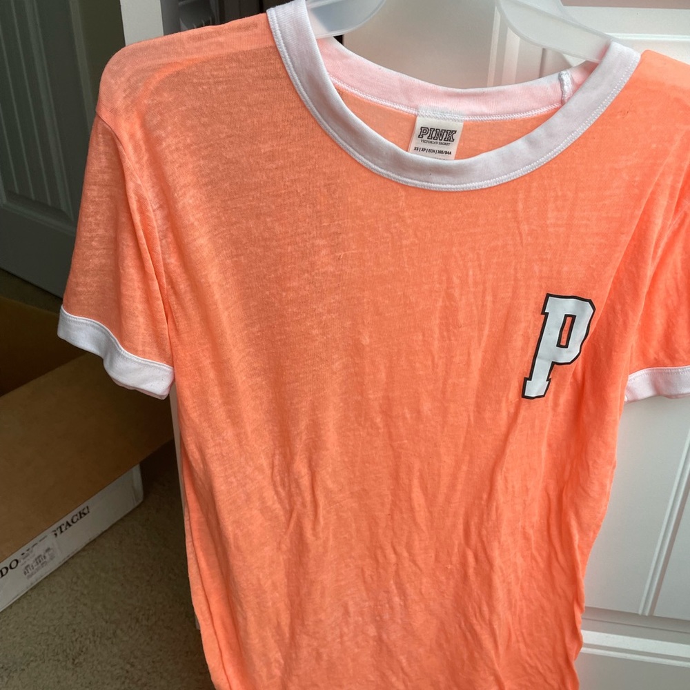 Pink shirt - Picture 4 of 4